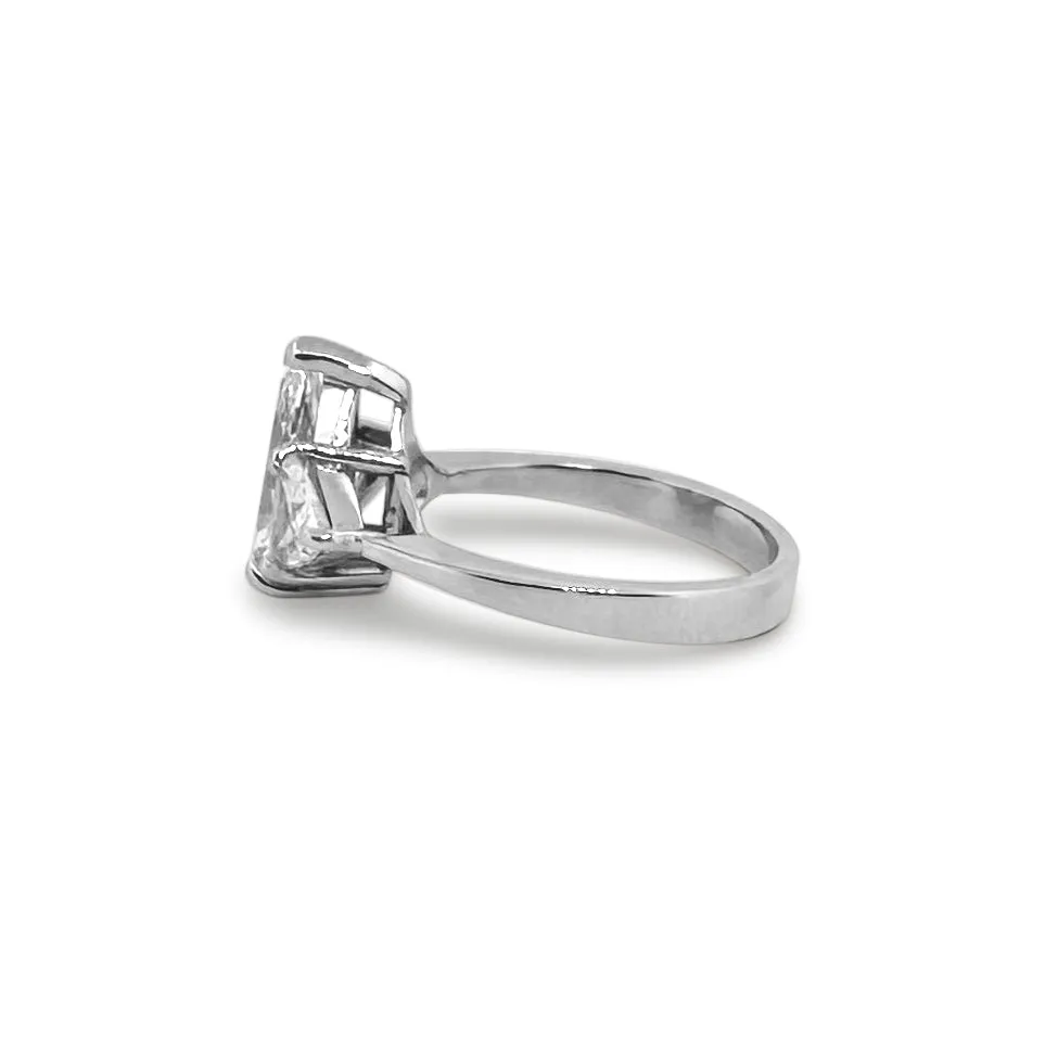 2.08cts Pear With Trilliant Sides Natural Diamond 3-Stone Platinum Engagement Ring