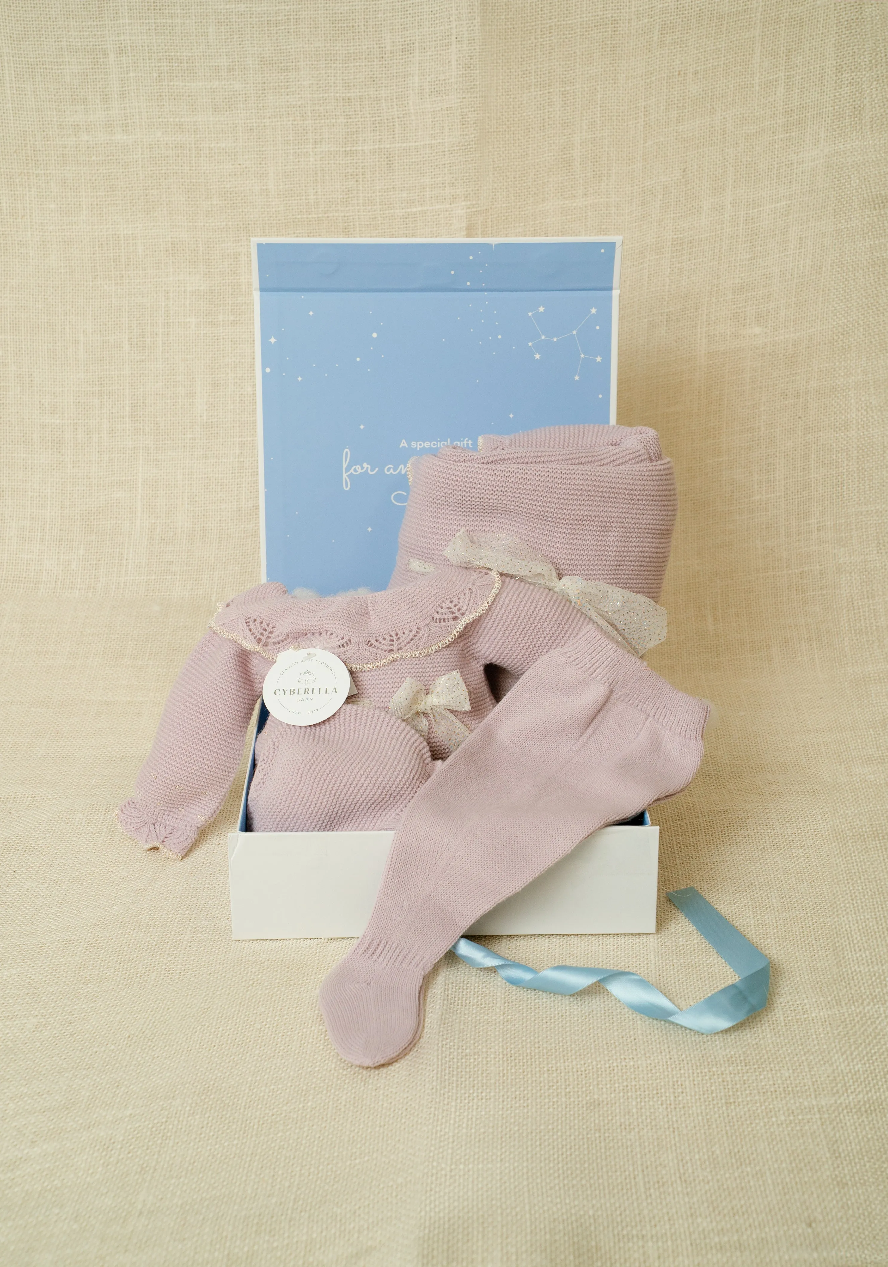 Admirar SET (2 colors AVAILABLE) #9412 -  Four Pieces Knitted Outfit for Newborn