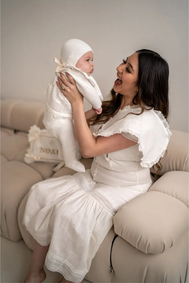 Pasion Three Piece Knitted ivory Outfit for Newborns – 100% Organic