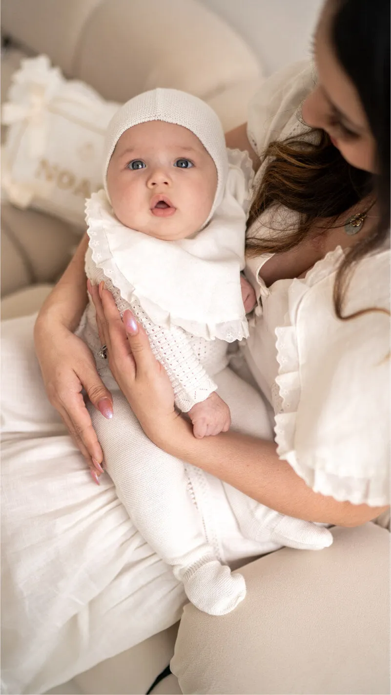 Pasion Three Piece Knitted ivory Outfit for Newborns – 100% Organic
