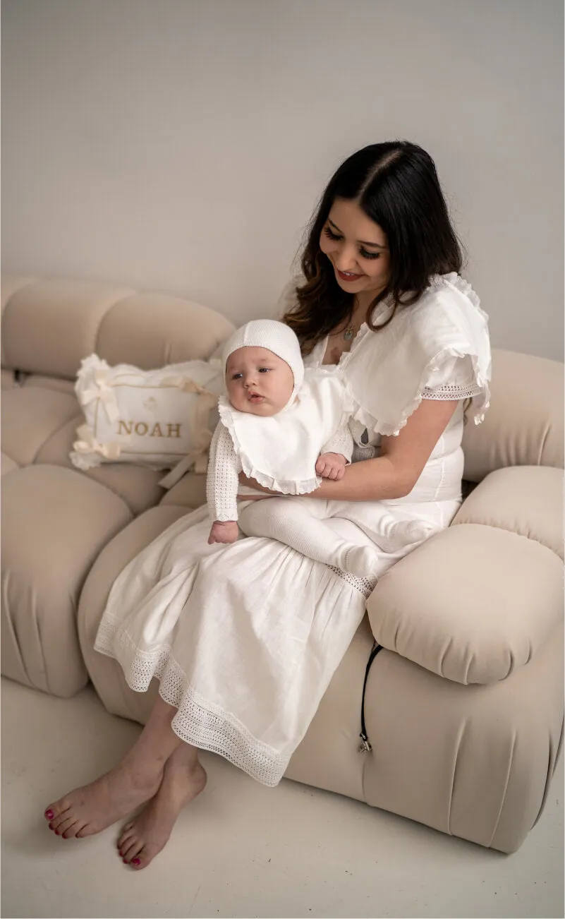 Pasion Three Piece Knitted ivory Outfit for Newborns – 100% Organic
